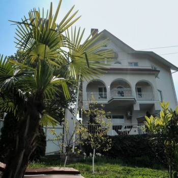 Продается Дом, 450 м²