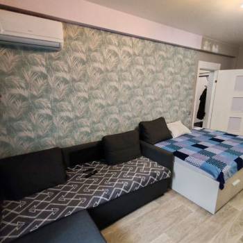 Продается 1-комнатная квартира, 37 м²