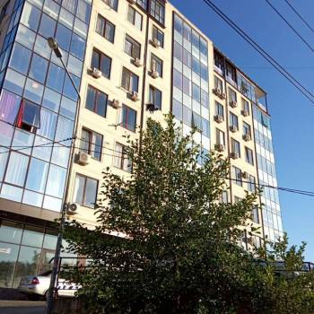 Продается 1-комнатная квартира, 50 м²
