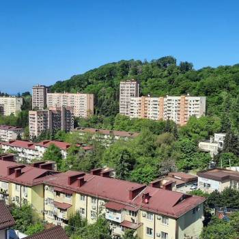 Продается 1-комнатная квартира, 50 м²