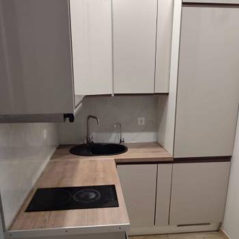 Продается 1-комнатная квартира, 27 м²