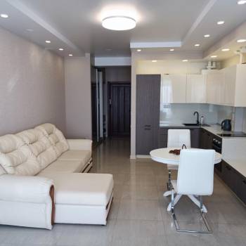 Продается 1-комнатная квартира, 41 м²
