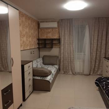 Сдается 1-комнатная квартира, 40 м²
