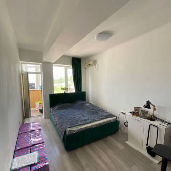 Продается 2-х комнатная квартира, 42 м²