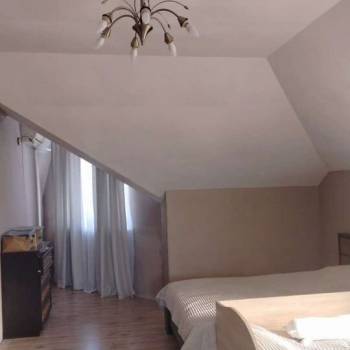 Продается Многокомнатная квартира, 175 м²