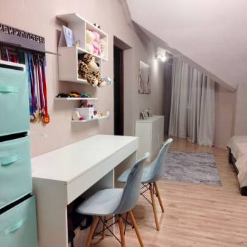 Продается Многокомнатная квартира, 175 м²