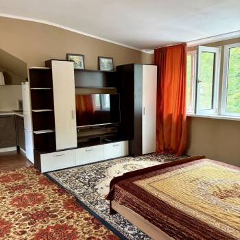 Сдается 1-комнатная квартира, 42 м²