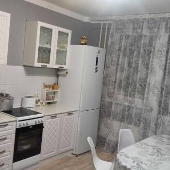 Продается 1-комнатная квартира, 59 м²