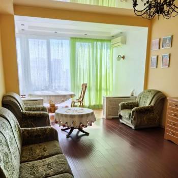 Сдается 2-х комнатная квартира, 67 м²