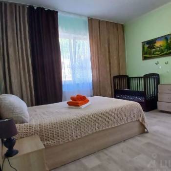 Продается 1-комнатная квартира, 40 м²