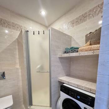 Продается 1-комнатная квартира, 41 м²