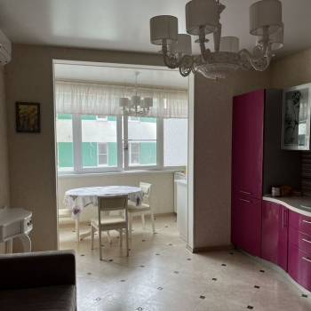 Продается 3-х комнатная квартира, 99,6 м²
