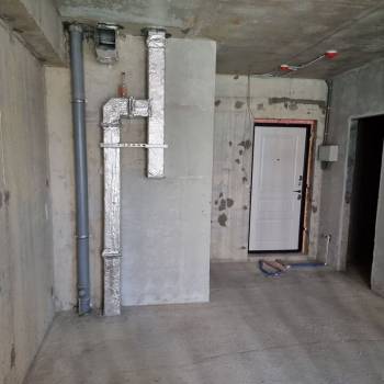 Продается 1-комнатная квартира, 36 м²