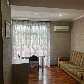 Сдается 2-х комнатная квартира, 40 м²