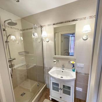 Сдается Многокомнатная квартира, 100 м²