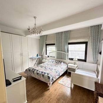 Сдается Многокомнатная квартира, 100 м²