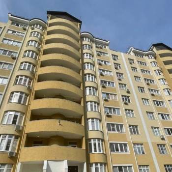 Продается 1-комнатная квартира, 45 м²
