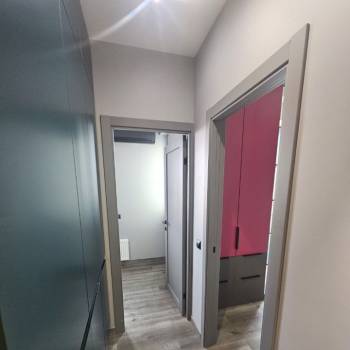 Продается Многокомнатная квартира, 52 м²
