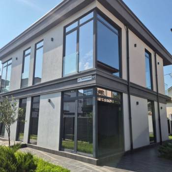 Продается Дом, 243 м²