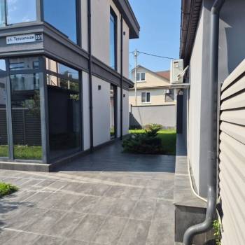 Продается Дом, 243 м²
