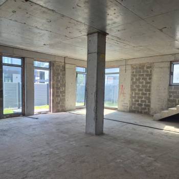 Продается Дом, 243 м²