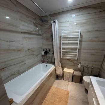 Сдается Многокомнатная квартира, 70 м²