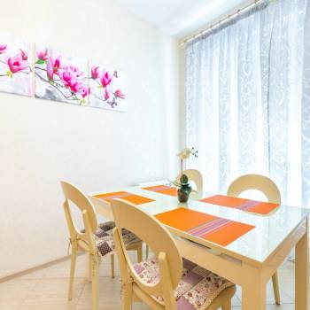 Сдается 1-комнатная квартира, 67 м²
