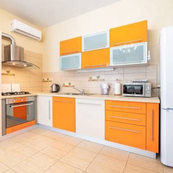 Сдается 1-комнатная квартира, 67 м²
