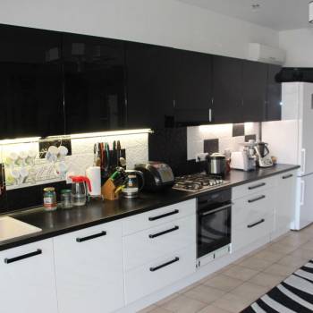 Продается Многокомнатная квартира, 138 м²