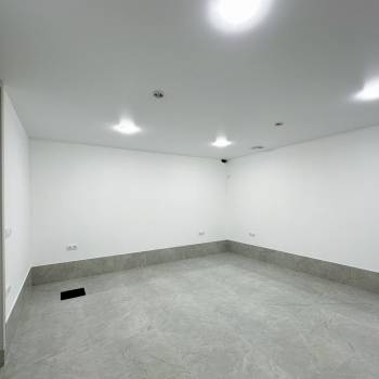 Продается Нежилое помещение, 61,5 м²