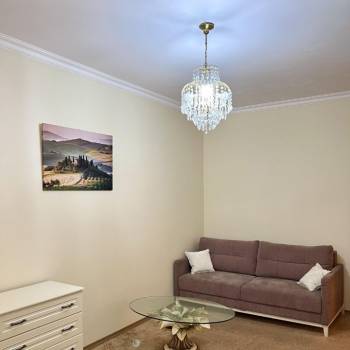 Сдается Многокомнатная квартира, 140 м²