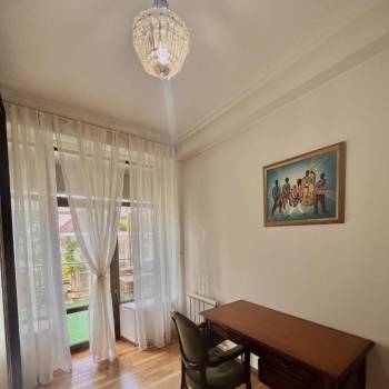 Сдается Многокомнатная квартира, 140 м²