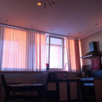 Продается 1-комнатная квартира, 56,6 м²