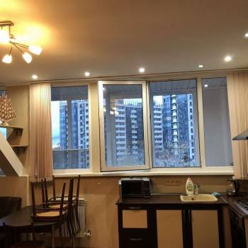 Продается 1-комнатная квартира, 56,6 м²