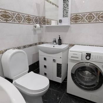 Сдается 2-х комнатная квартира, 64 м²