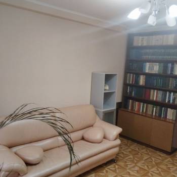 Сдается Многокомнатная квартира, 63 м²