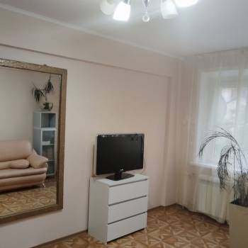 Сдается Многокомнатная квартира, 63 м²