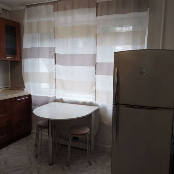 Сдается Многокомнатная квартира, 63 м²