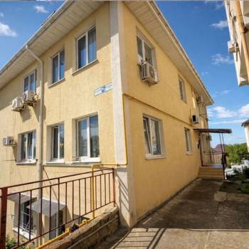 Продается 1-комнатная квартира, 18,4 м²