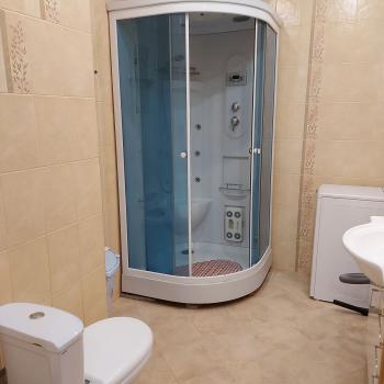 Сдается 1-комнатная квартира, 53 м²