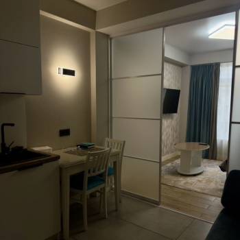 Продается 1-комнатная квартира, 30,4 м²