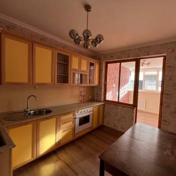 Сдается 1-комнатная квартира, 40,2 м²