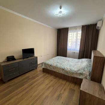 Сдается 1-комнатная квартира, 48 м²