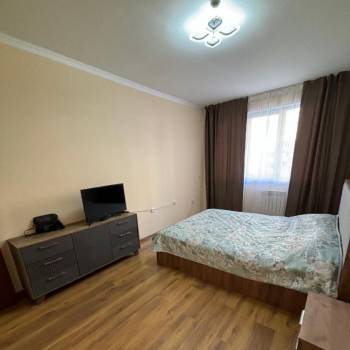 Сдается 1-комнатная квартира, 48 м²