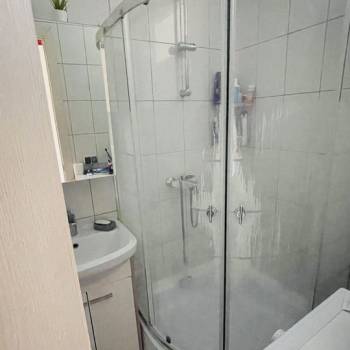 Продается 1-комнатная квартира, 30 м²