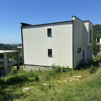 Продается Дом, 185 м²