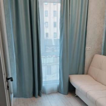 Продается 1-комнатная квартира, 46 м²