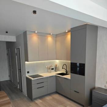 Продается 1-комнатная квартира, 35 м²