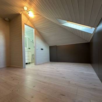 Продается 2-х комнатная квартира, 59 м²