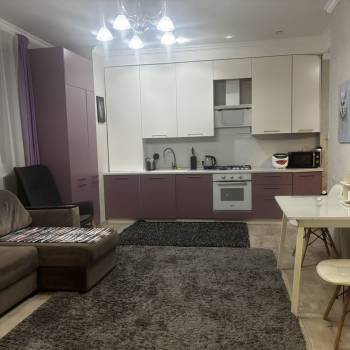 Продается 1-комнатная квартира, 64 м²